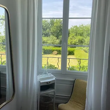 فندق مبيت وإفطار Le Grand Charde 3*