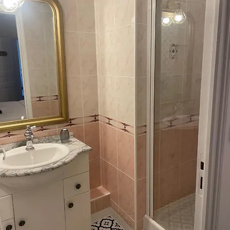 Le Grand Charde فندق مبيت وإفطار